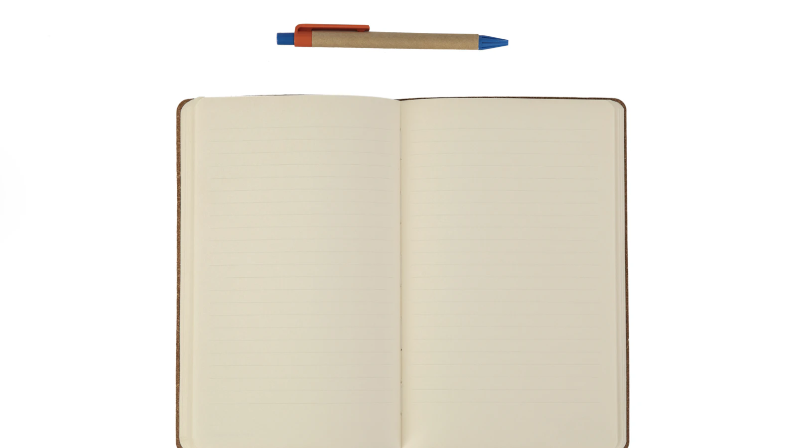 Een open notitieboek met een blauwe pen erboven.
